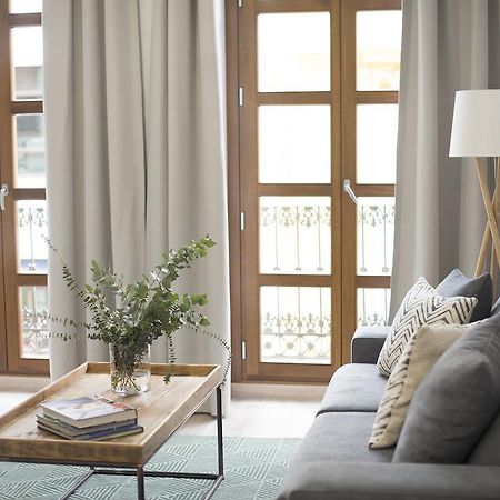 Apartamentos Core Suite Sevilla Exteriör bild