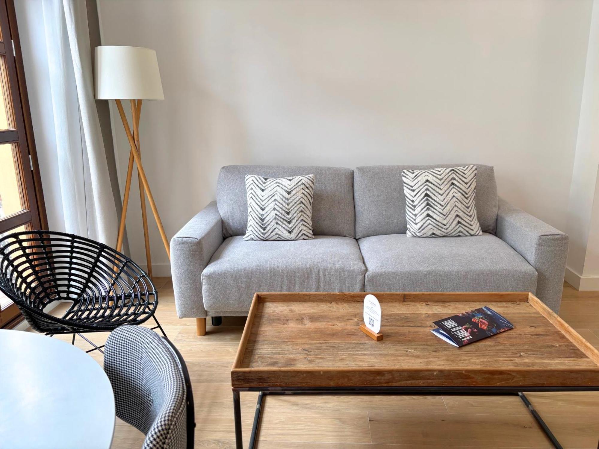 Apartamentos Core Suite Sevilla Exteriör bild
