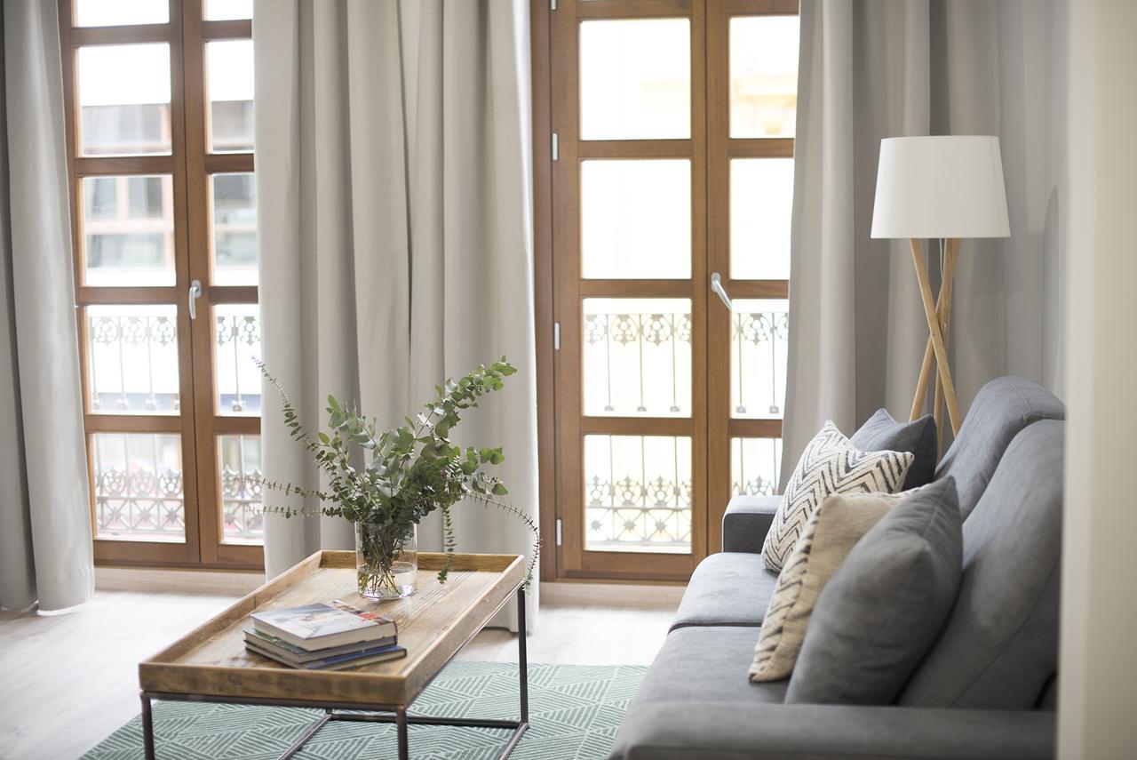 Apartamentos Core Suite Sevilla Exteriör bild